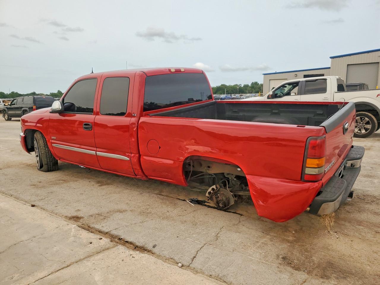 2004 GMC SIERRA