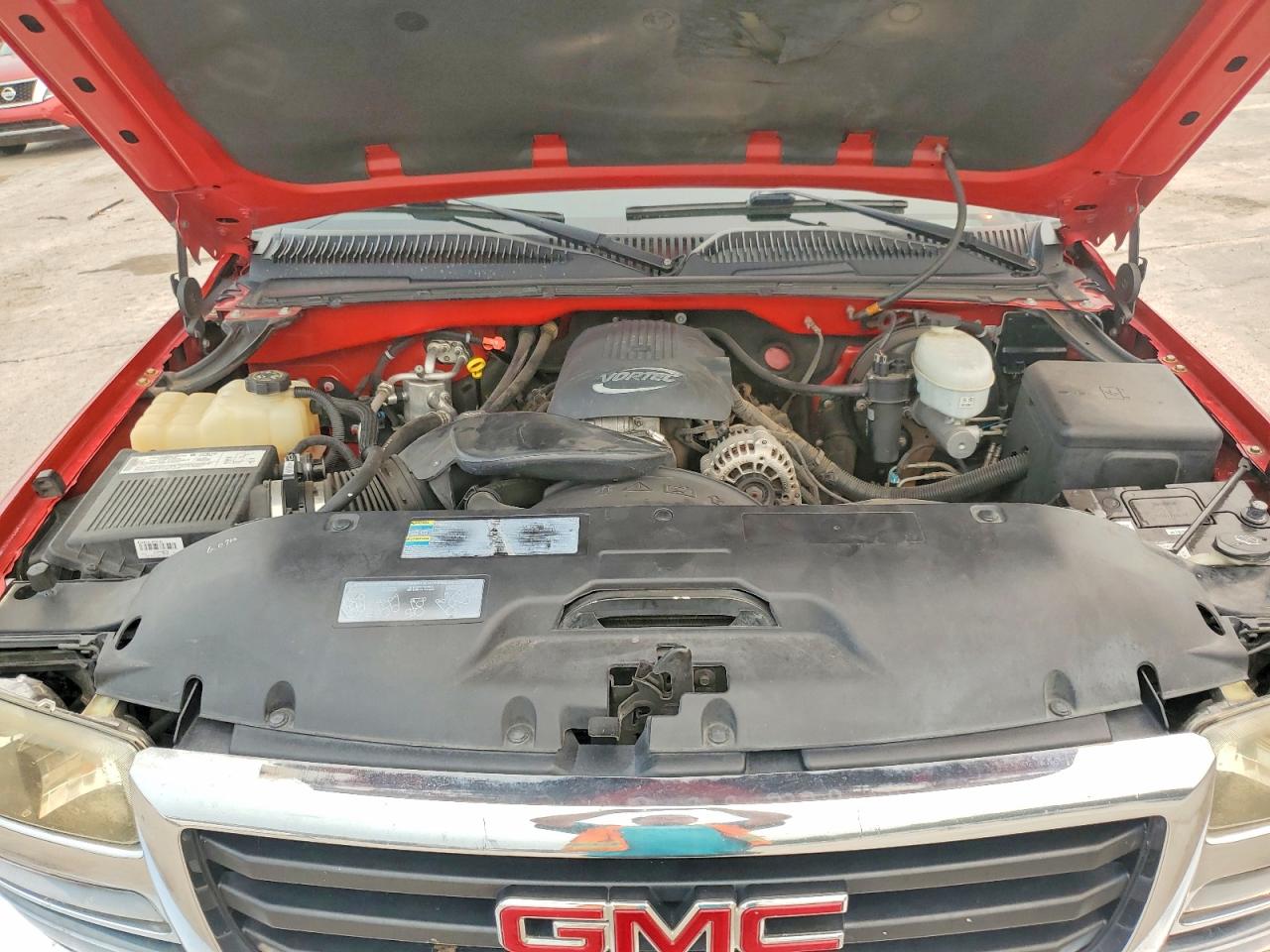 2004 GMC SIERRA