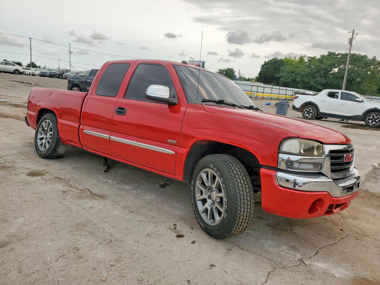 2004 GMC SIERRA
