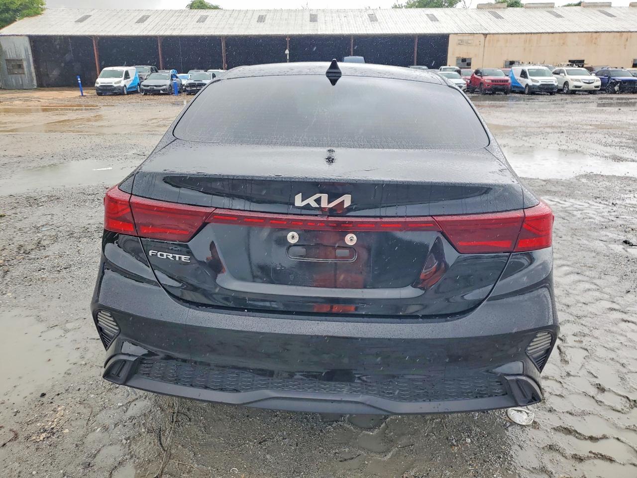 2023 KIA FORTE