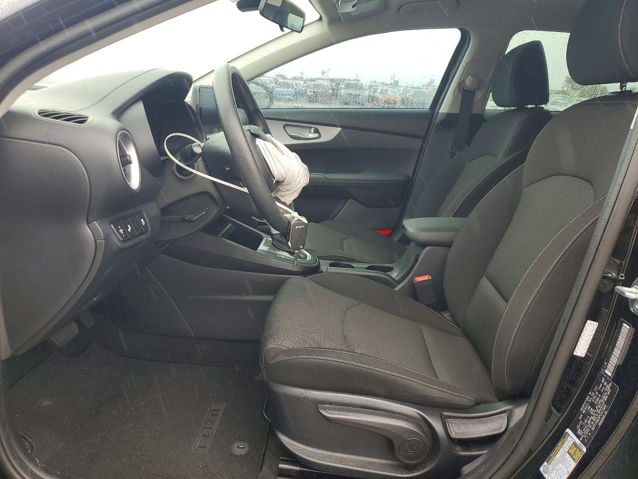 2023 KIA FORTE