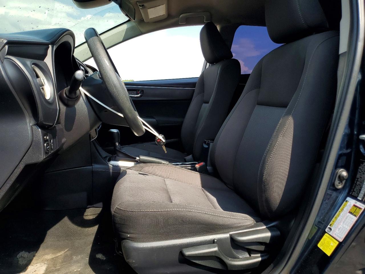 2017 TOYOTA COROLLA