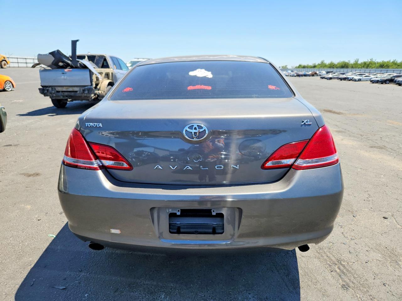 2007 TOYOTA AVALON
