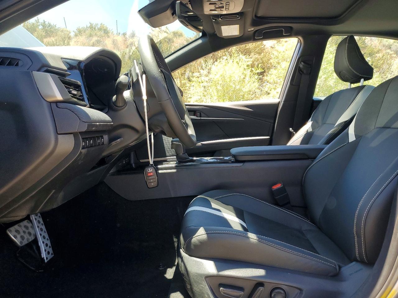 2026 TOYOTA CAMRY