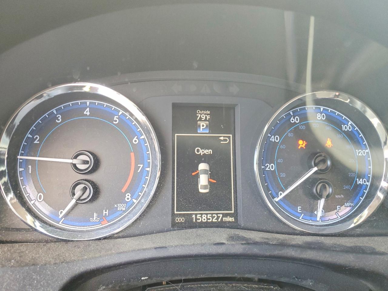 2017 TOYOTA COROLLA