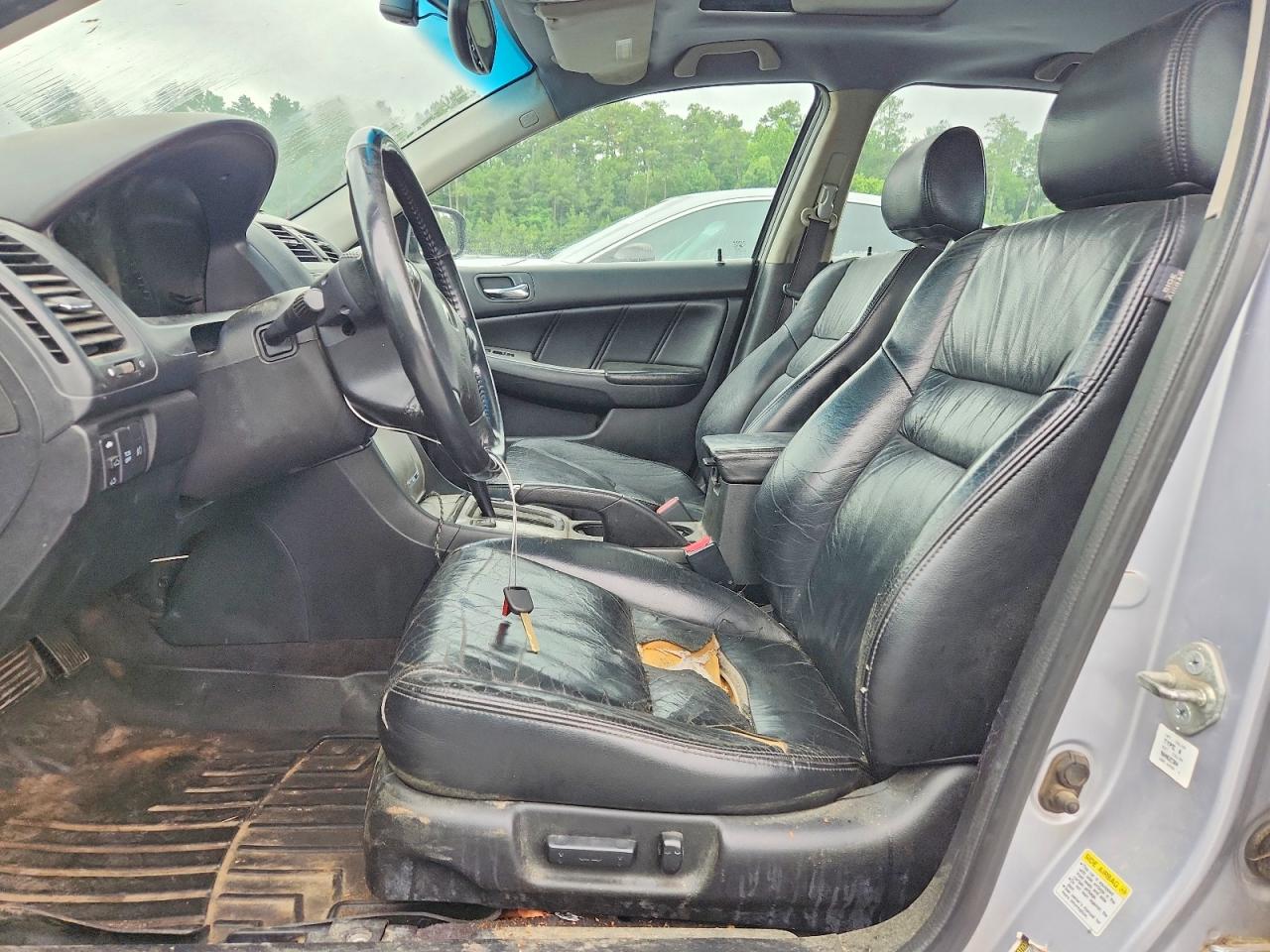 2004 HONDA ACCORD