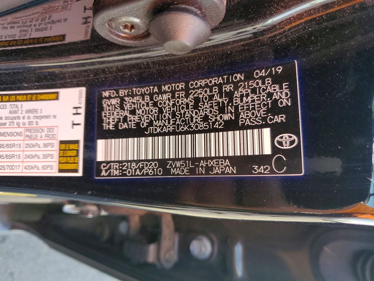 2019 TOYOTA PRIUS