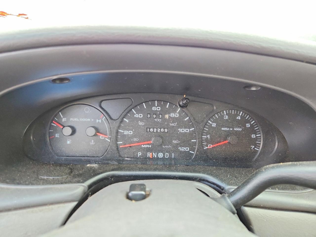 2003 FORD TAURUS