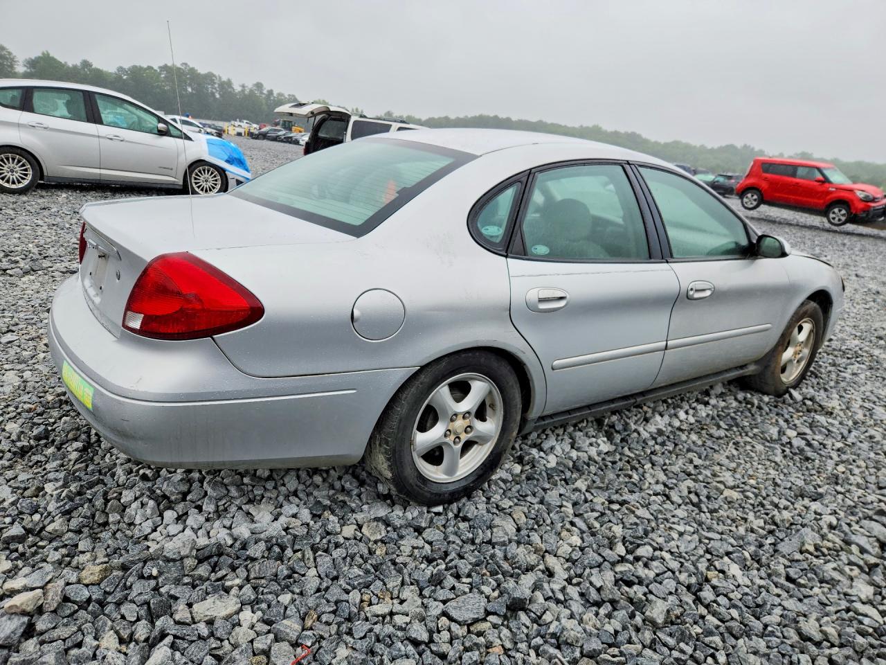2003 FORD TAURUS
