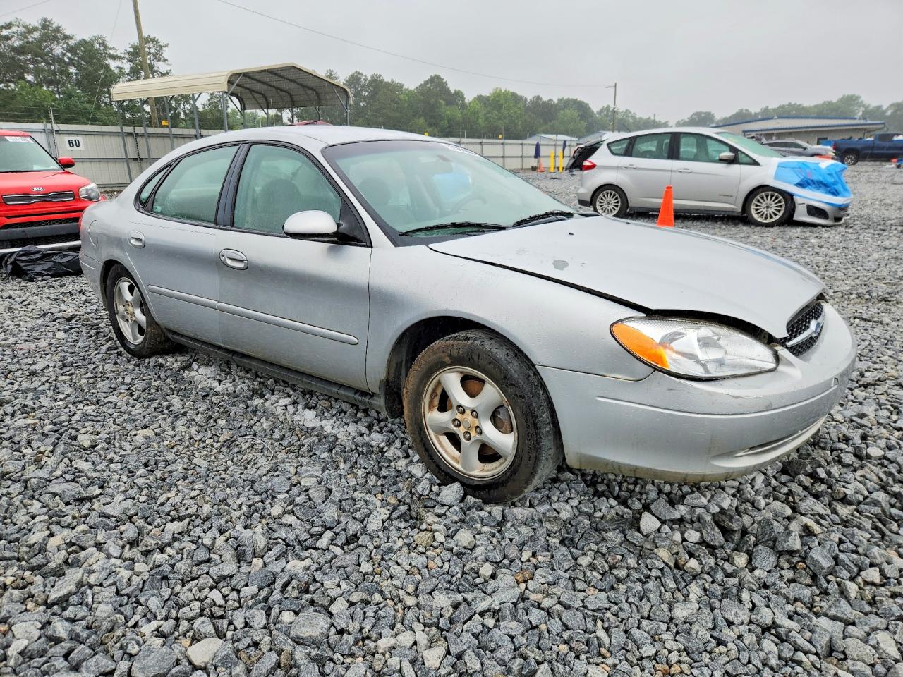 2003 FORD TAURUS