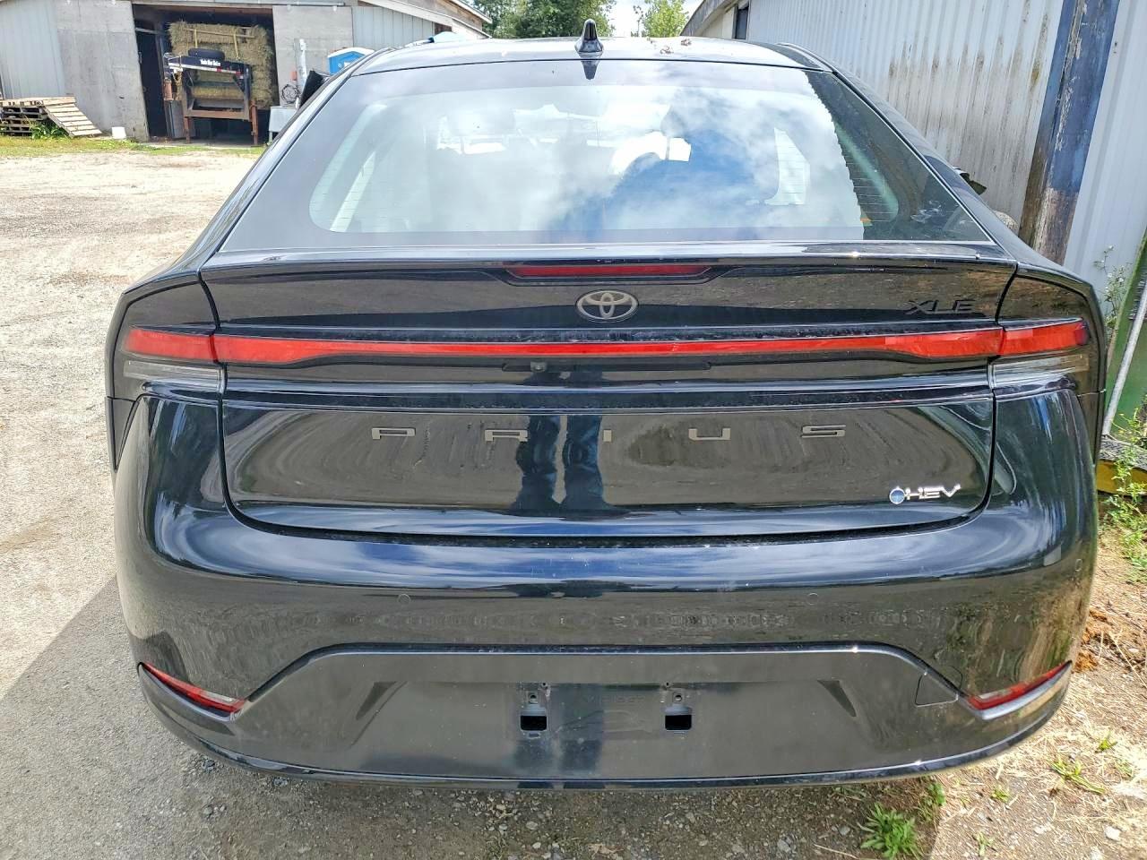 2026 TOYOTA PRIUS LE/X