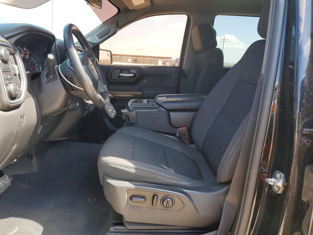 2021 CHEVROLET SILVERADO