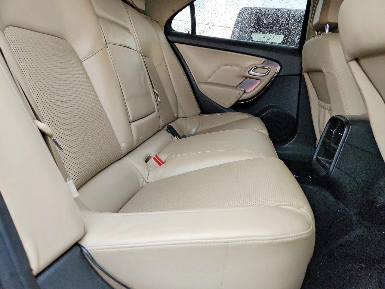 2010 SAAB 9 5