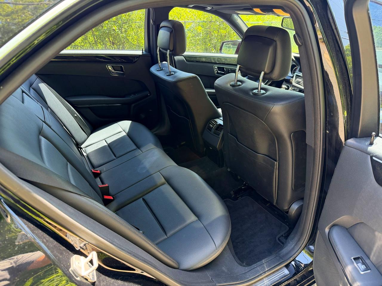 2011 MERCEDES-BENZ E-CLASS