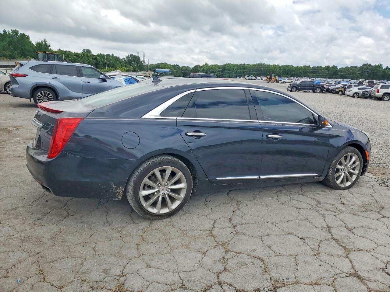 2013 CADILLAC XTS
