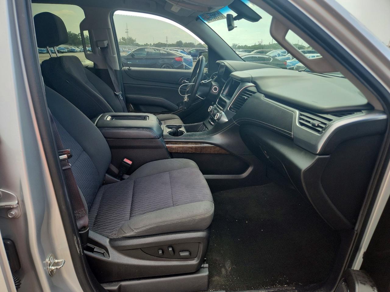 2017 CHEVROLET TAHOE
