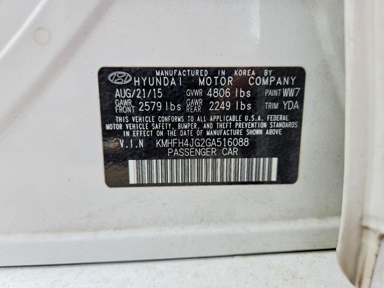 2016 HYUNDAI AZERA