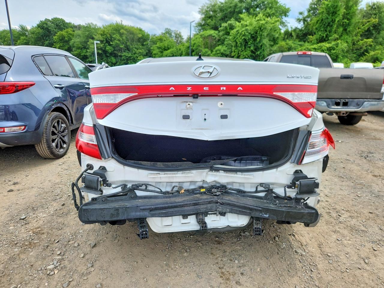 2016 HYUNDAI AZERA