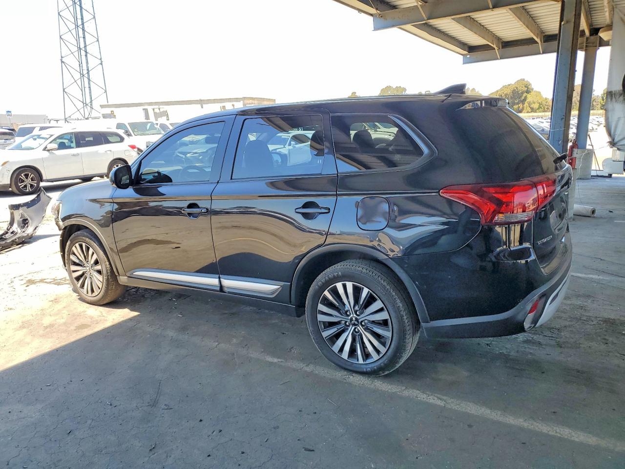 2020 MITSUBISHI OUTLANDER