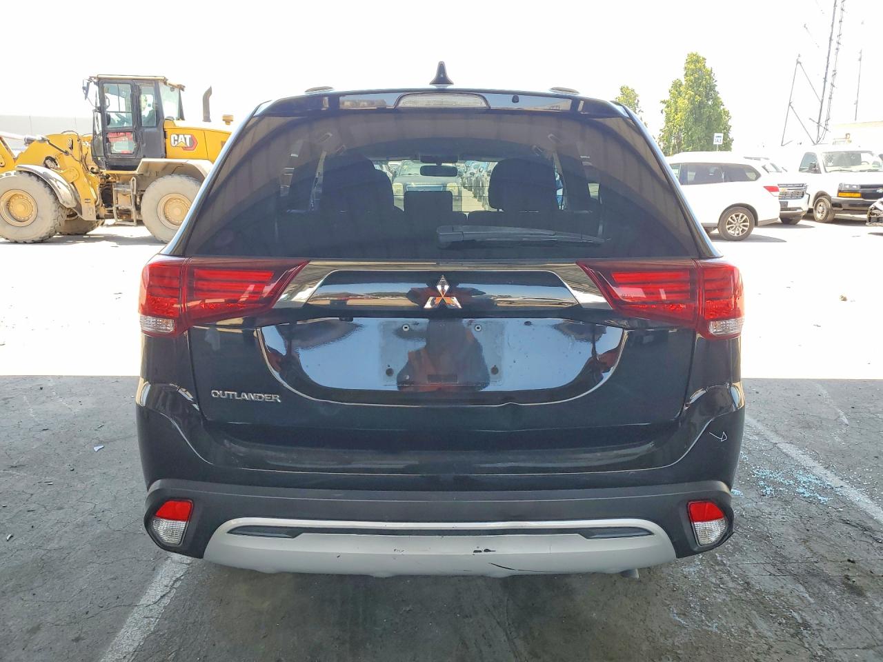 2020 MITSUBISHI OUTLANDER