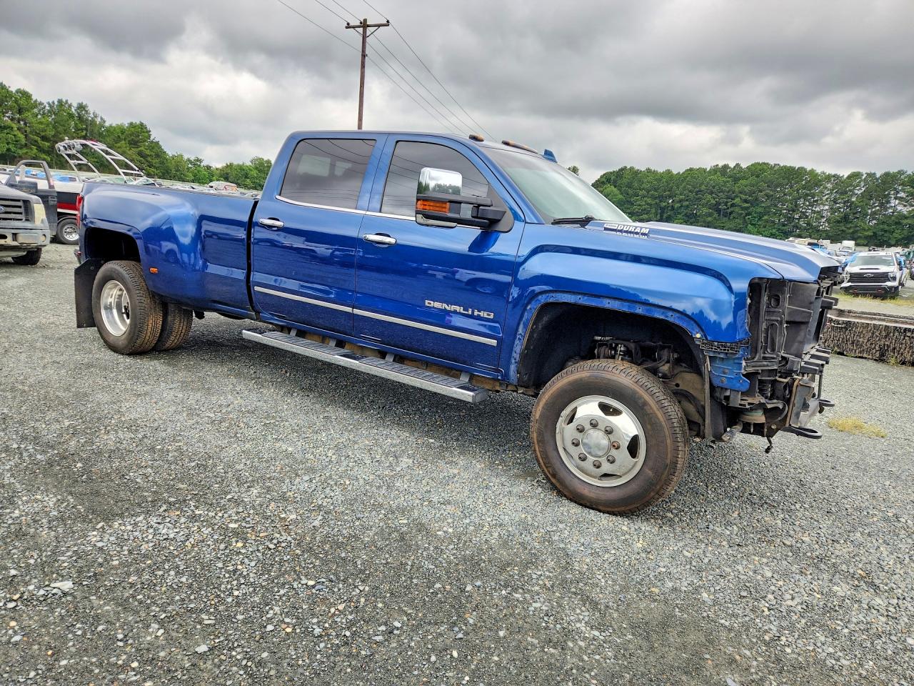 2016 GMC SIERRA