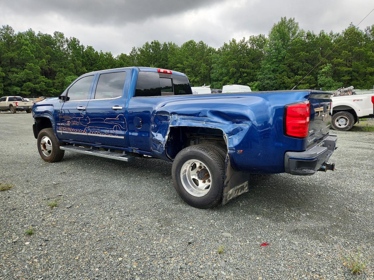 2016 GMC SIERRA