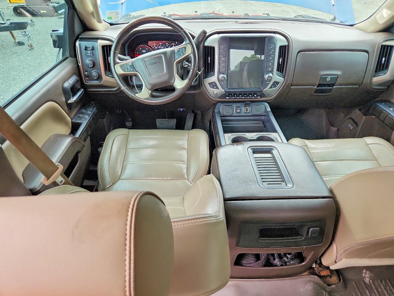 2016 GMC SIERRA