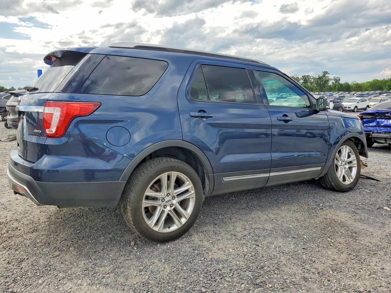 2016 FORD EXPLORER