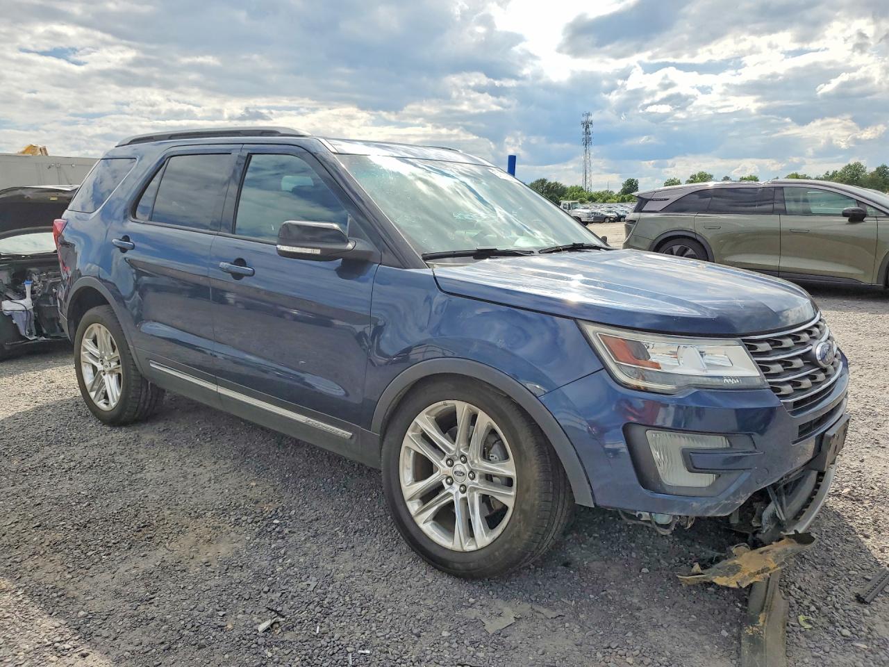 2016 FORD EXPLORER
