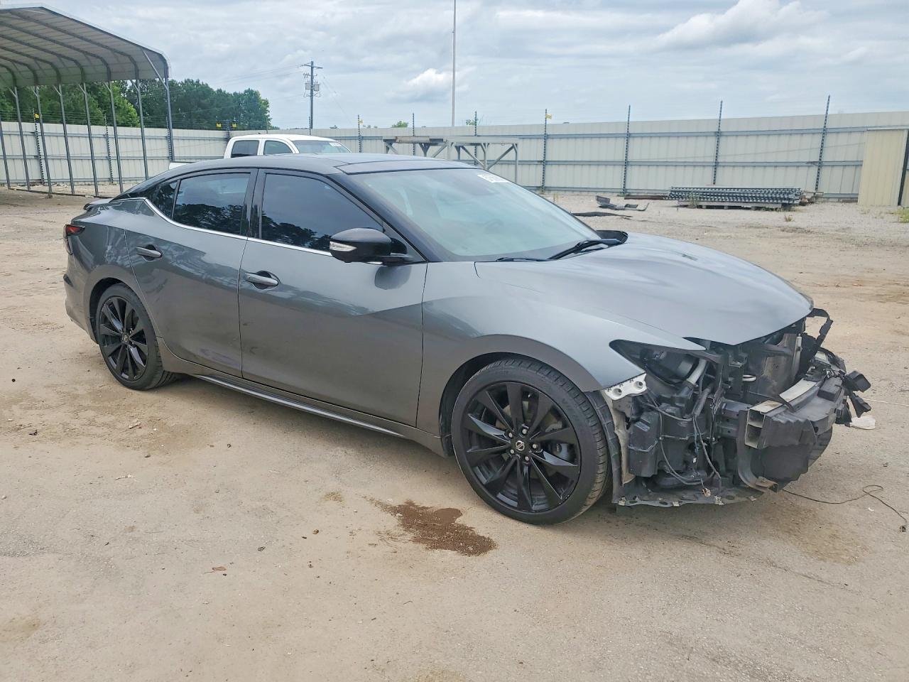 2019 NISSAN MAXIMA