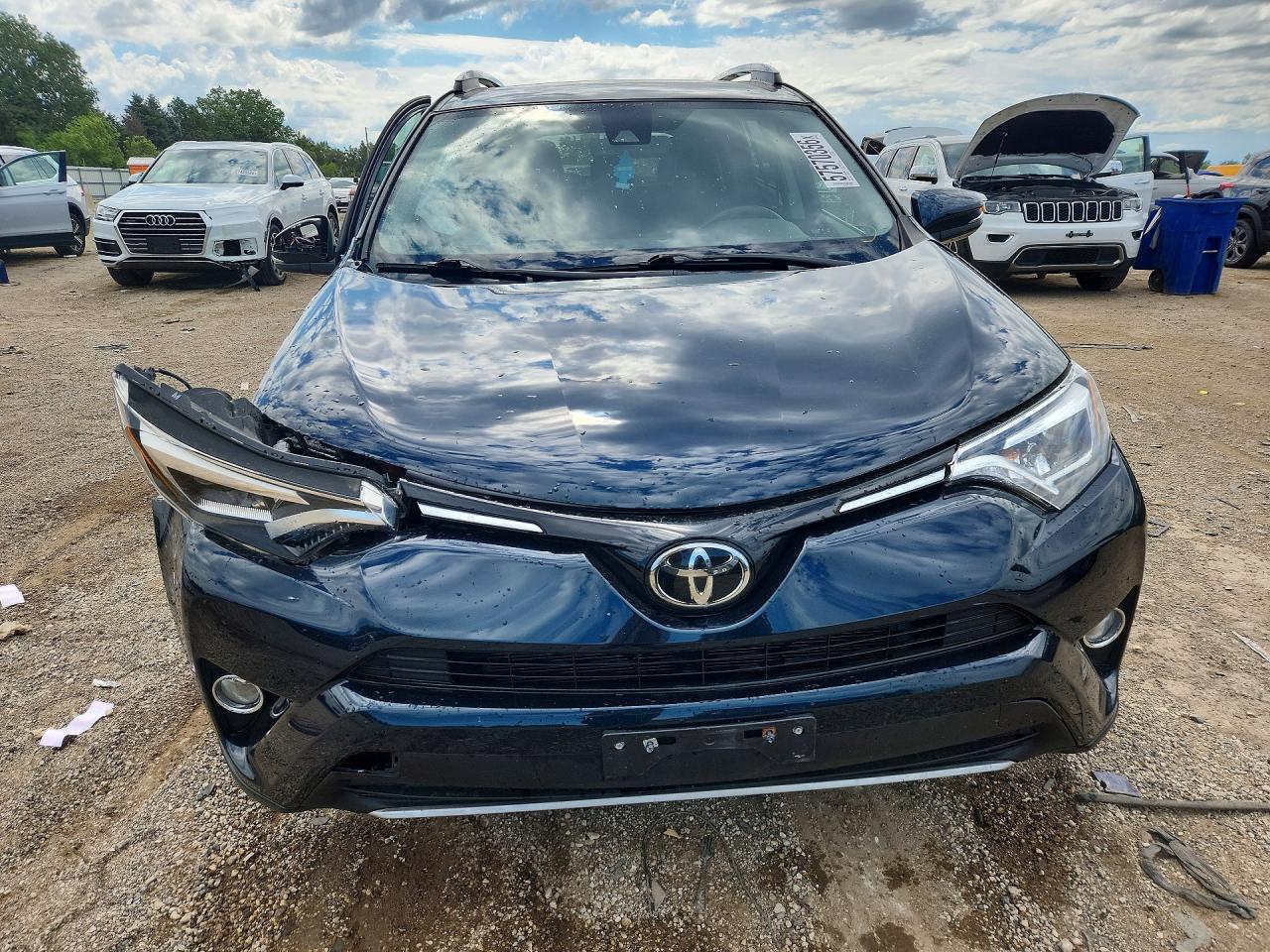 2017 TOYOTA RAV4