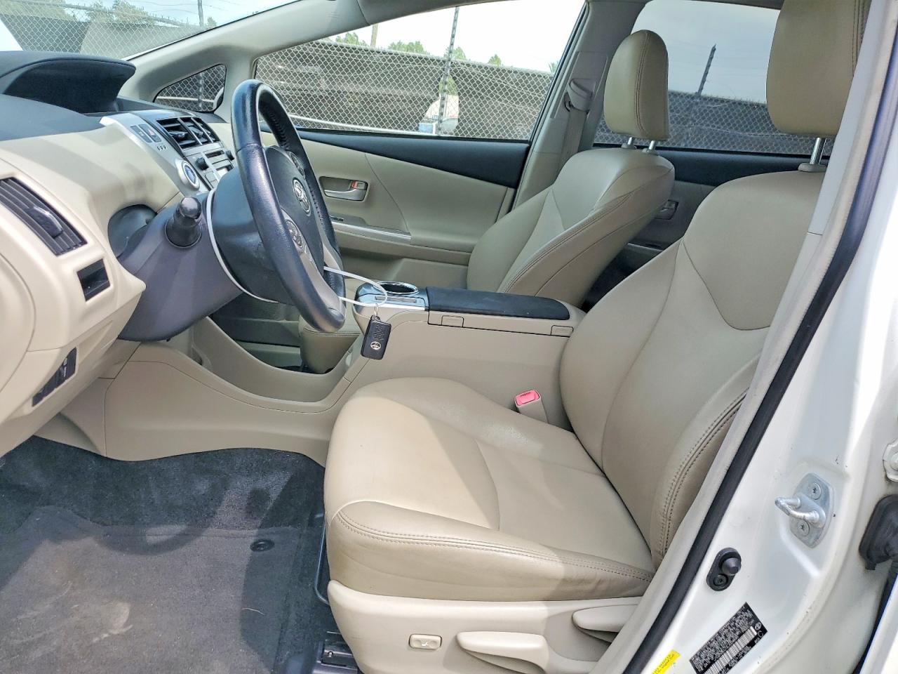 2014 TOYOTA PRIUS