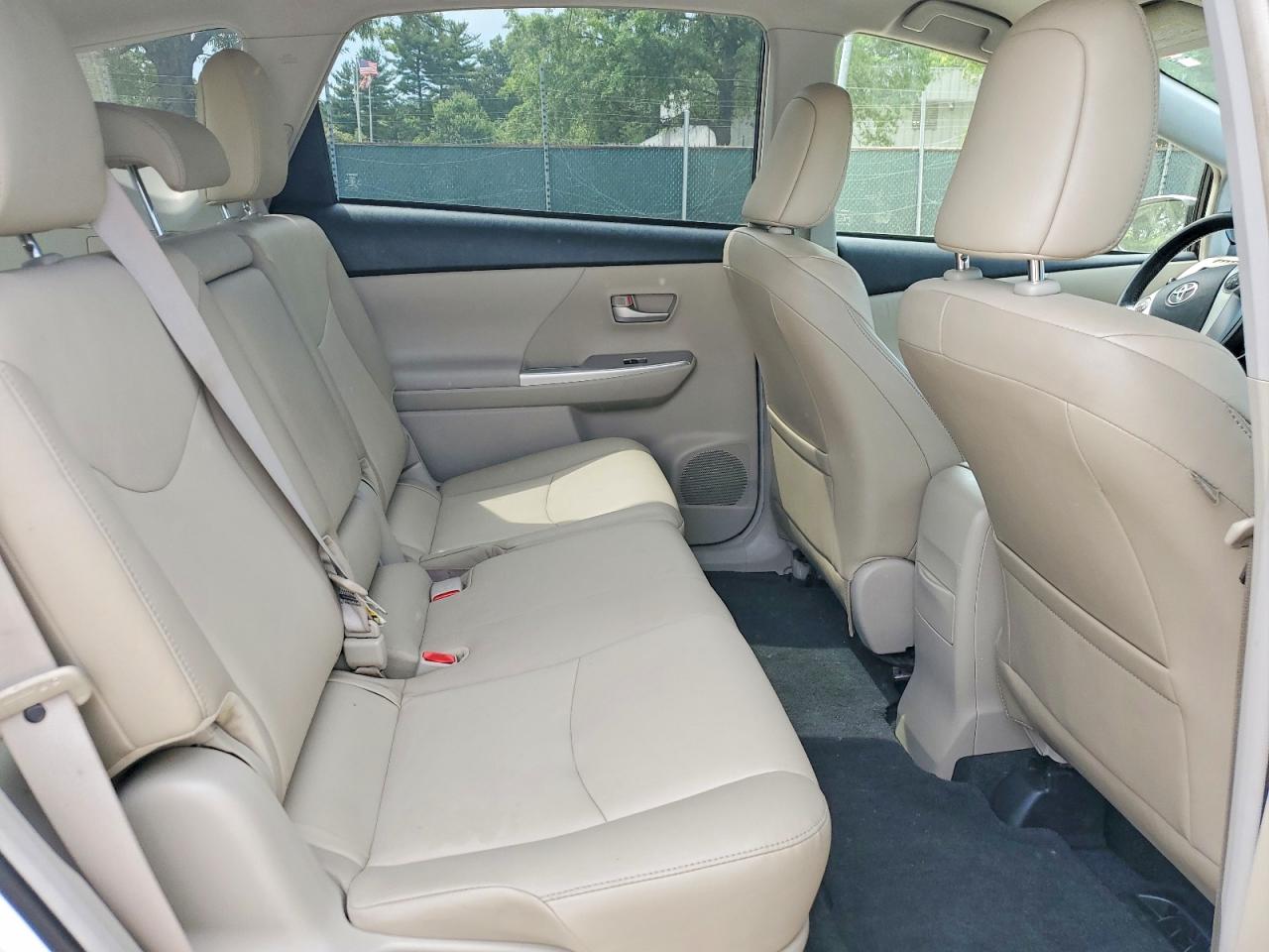 2014 TOYOTA PRIUS