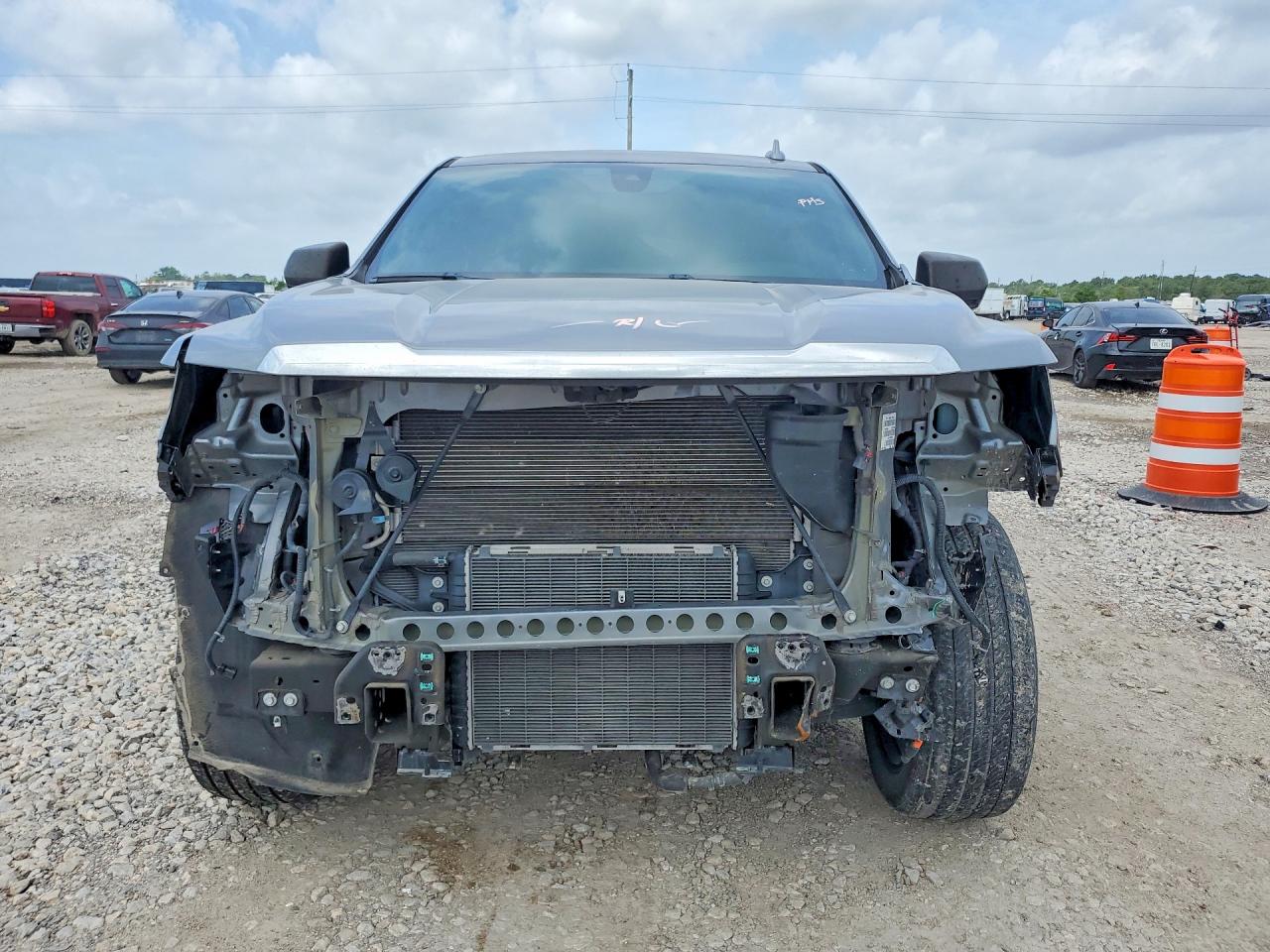 2022 GMC YUKON