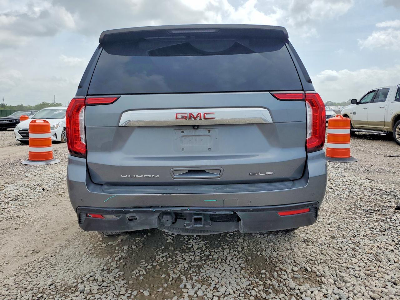 2022 GMC YUKON