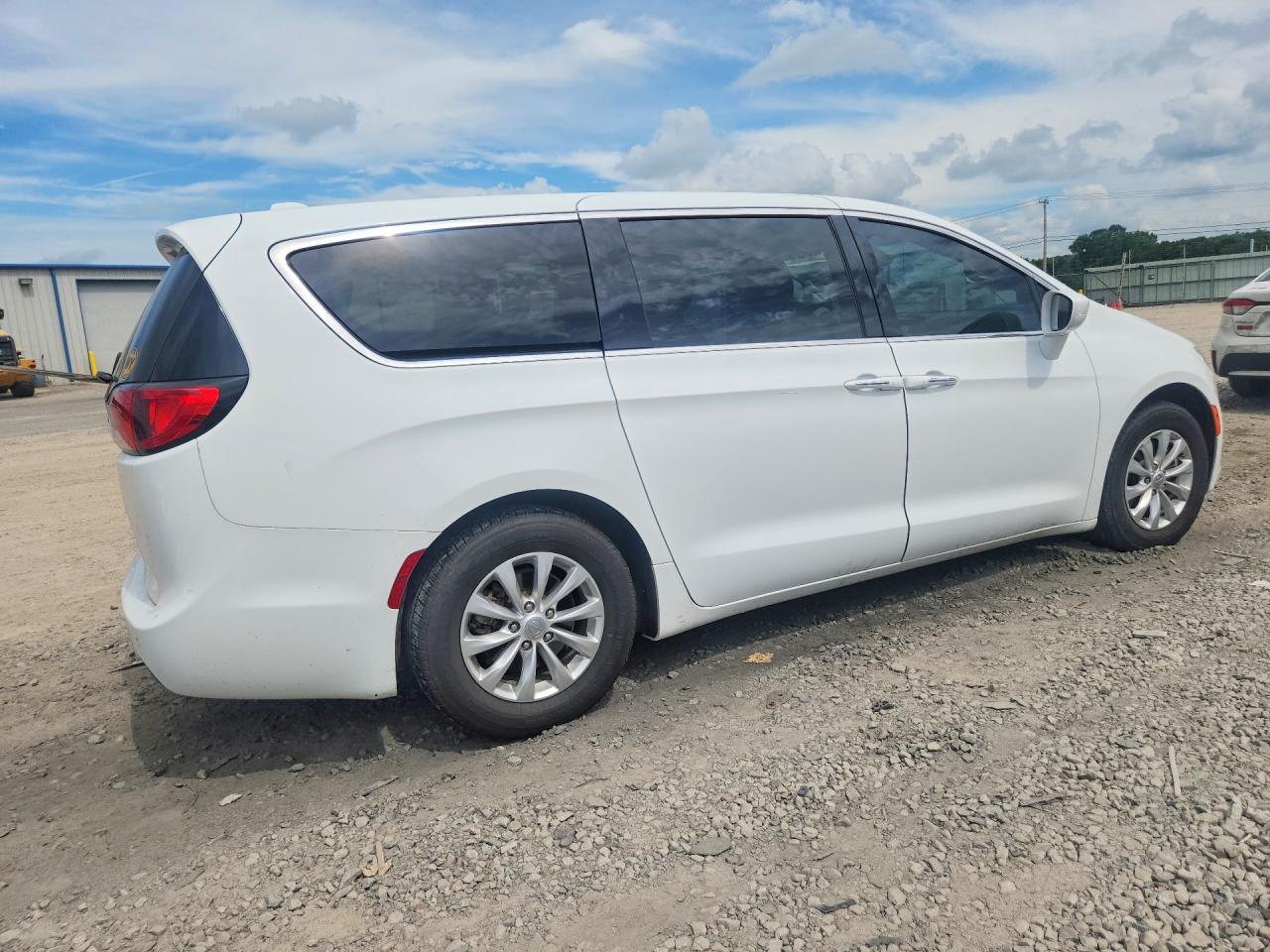 2018 CHRYSLER PACIFICA