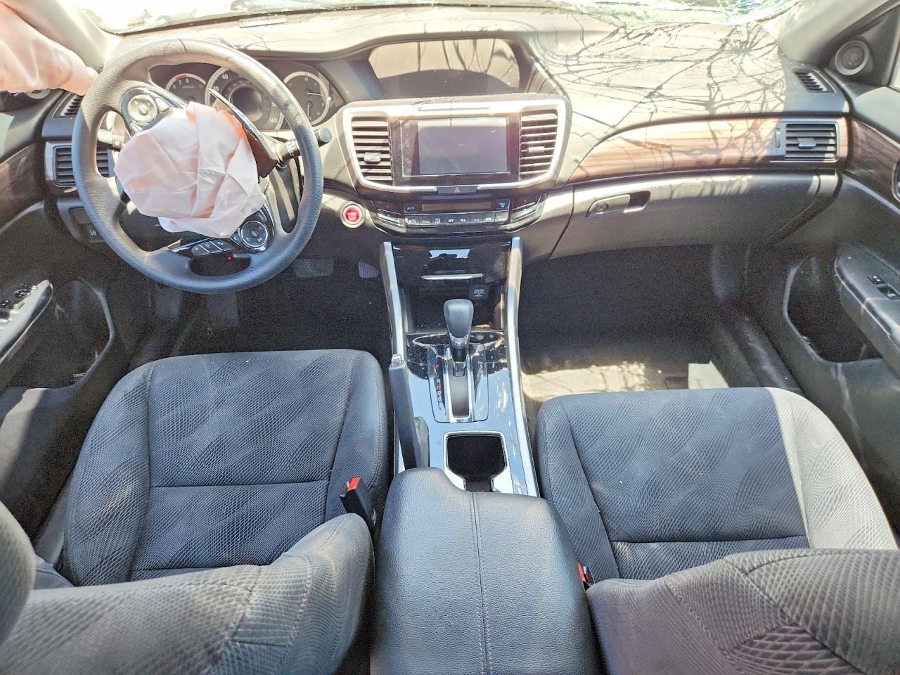 2017 HONDA ACCORD