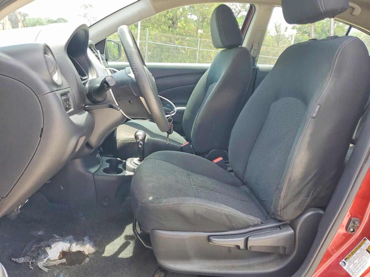 2019 NISSAN VERSA