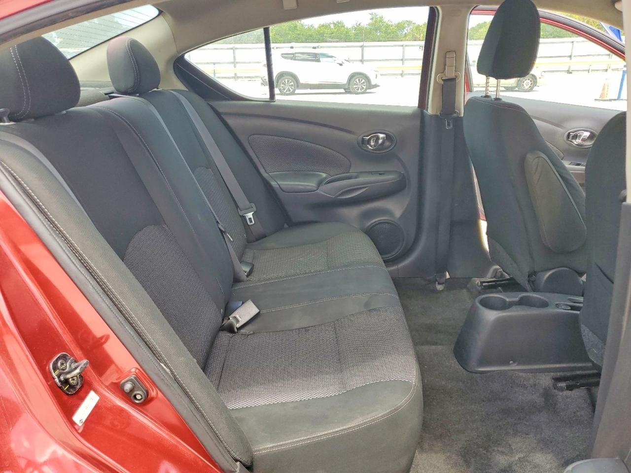 2019 NISSAN VERSA