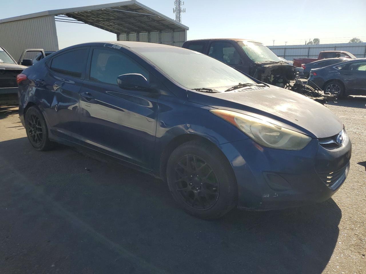 2011 HYUNDAI ELANTRA