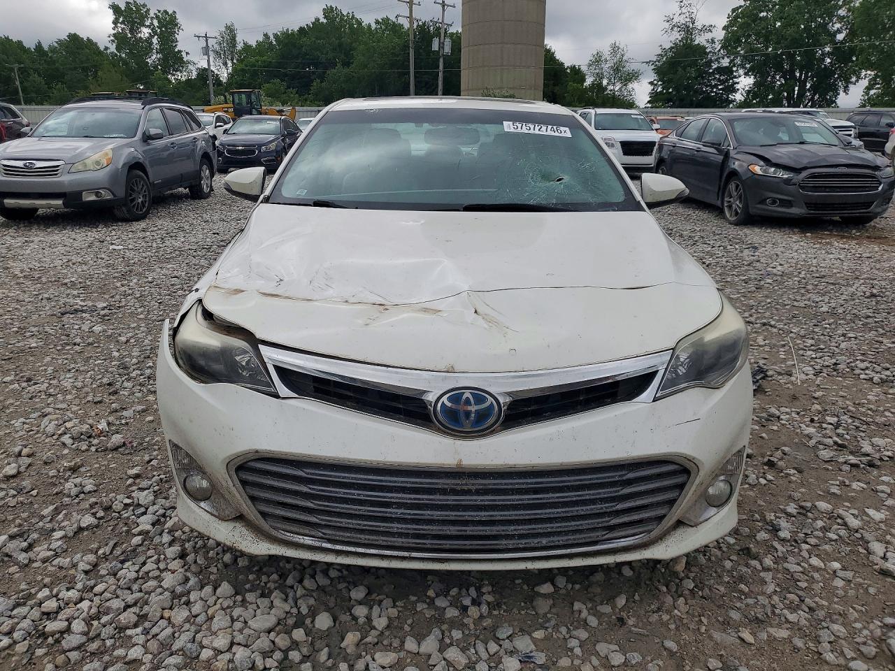 2014 TOYOTA AVALON