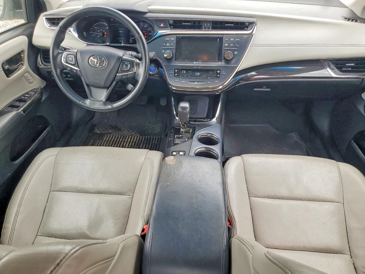 2014 TOYOTA AVALON