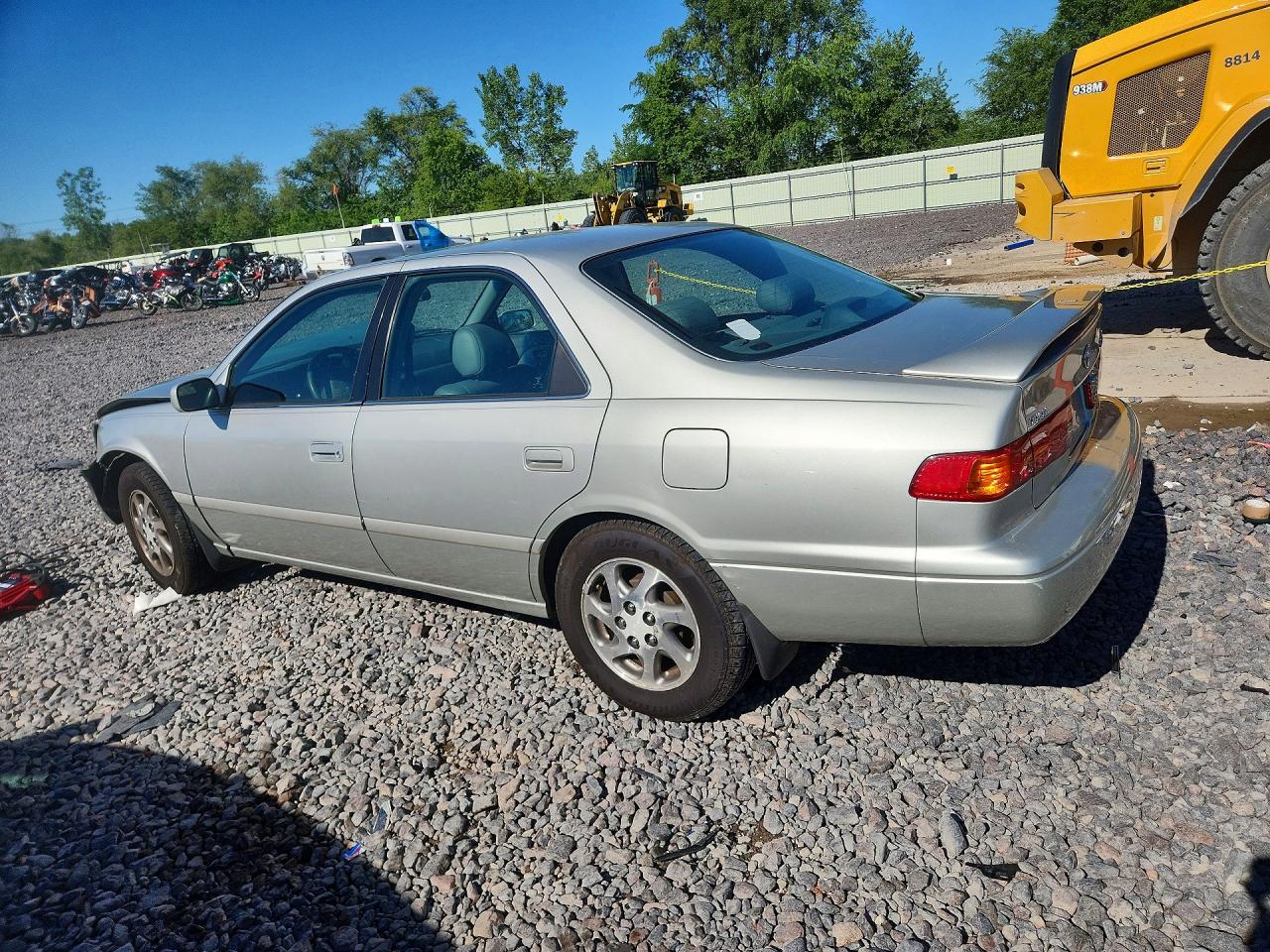 2000 TOYOTA CAMRY