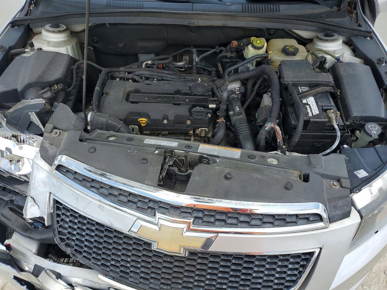 2011 CHEVROLET CRUZE
