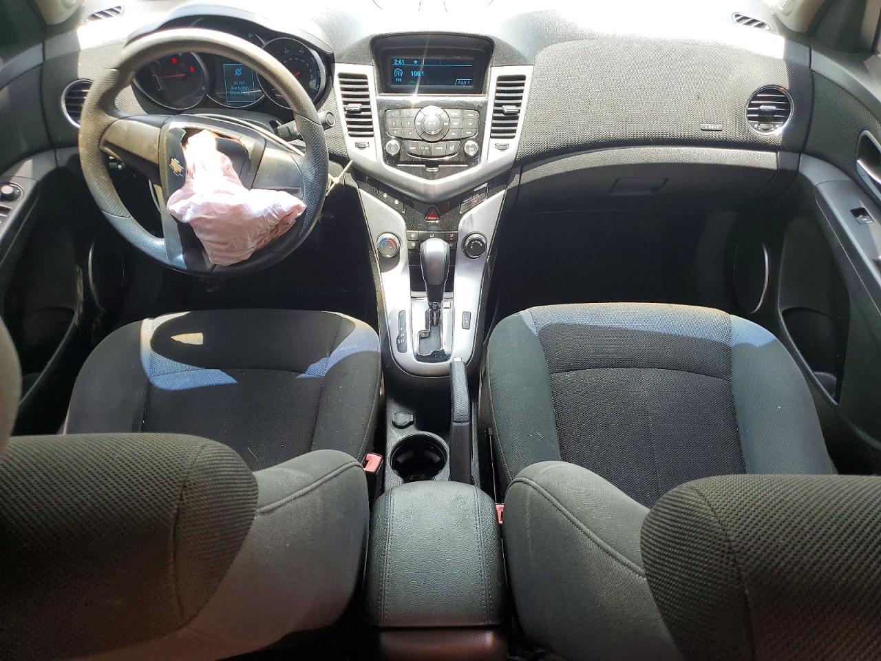 2011 CHEVROLET CRUZE