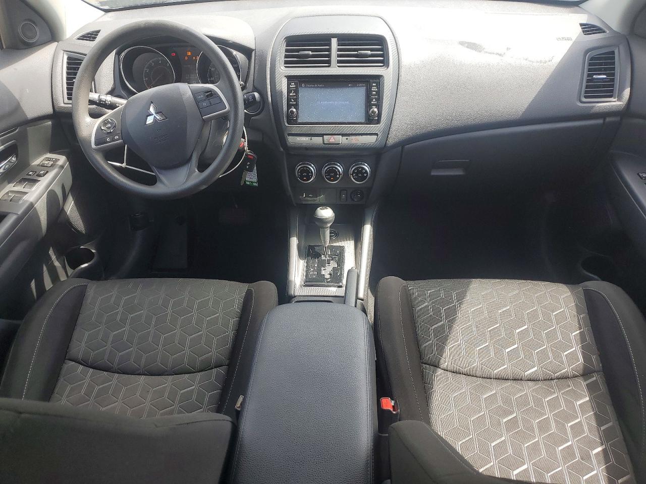 2024 MITSUBISHI OUTLANDER