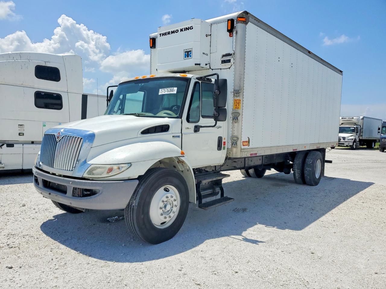 2013 INTERNATIONAL 4000 SERIE