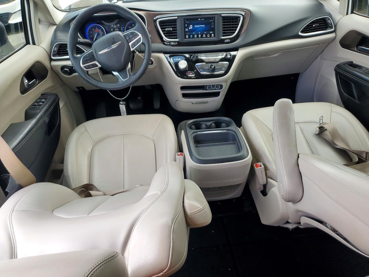 2021 CHRYSLER MINIVAN