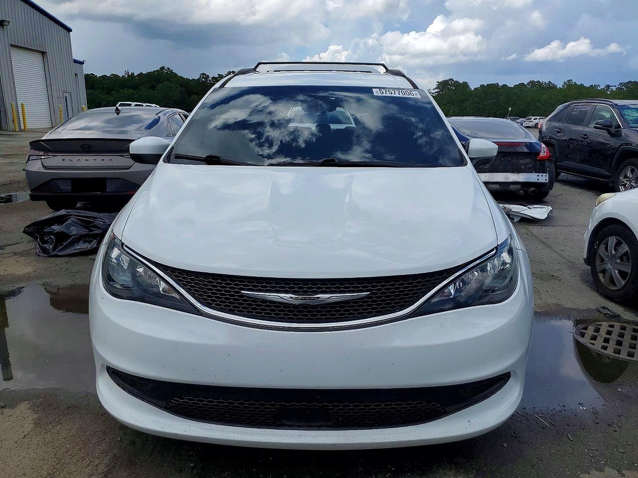 2021 CHRYSLER MINIVAN