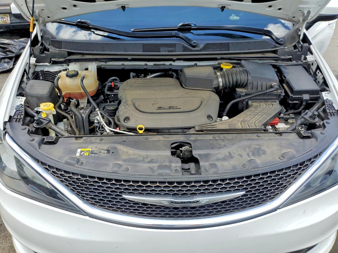 2021 CHRYSLER MINIVAN